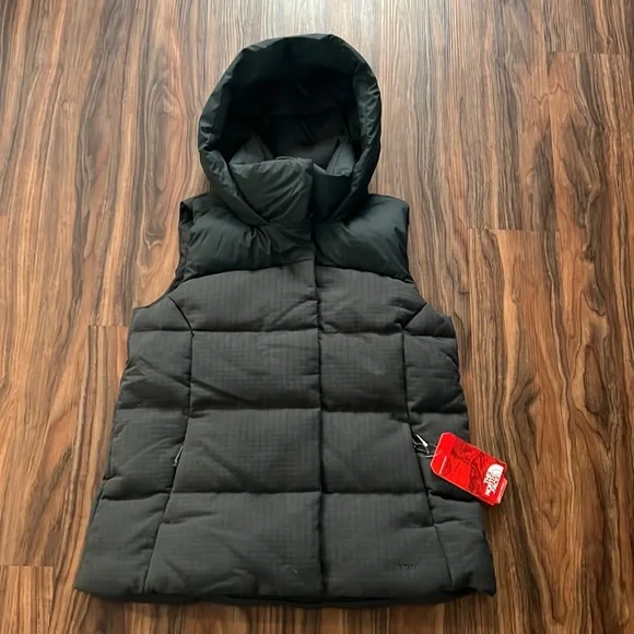 The North Face Novelty Nuptse Vest - Picture 5 of 17